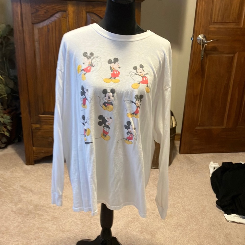 Long sleeve Mickey Mouse top